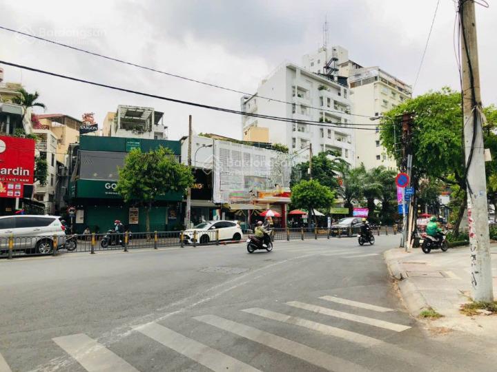Cho thuê nhà mặt tiền cây điệp, quận 1, dt 10x20m. 1 trệt, 2 lầu. dtsd 600m2