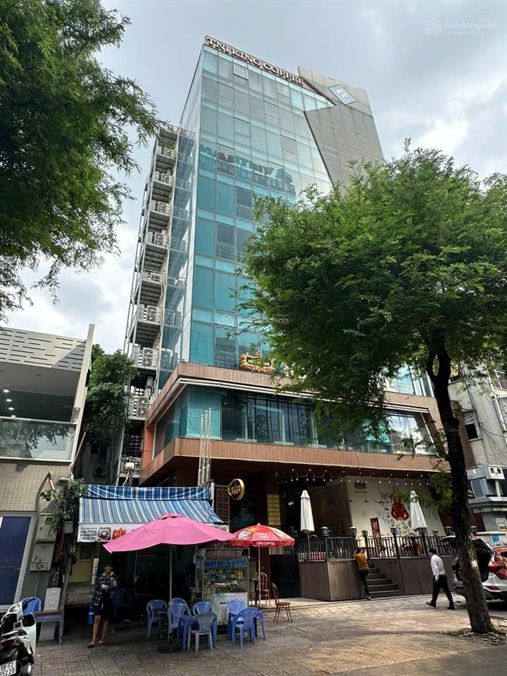 Cho thuê nhà mặt tiền phạm ngọc thạch, quận 3. dt 10x30m. 1 hầm 1 trệt, 5 lầu. dtsd 1.200m2