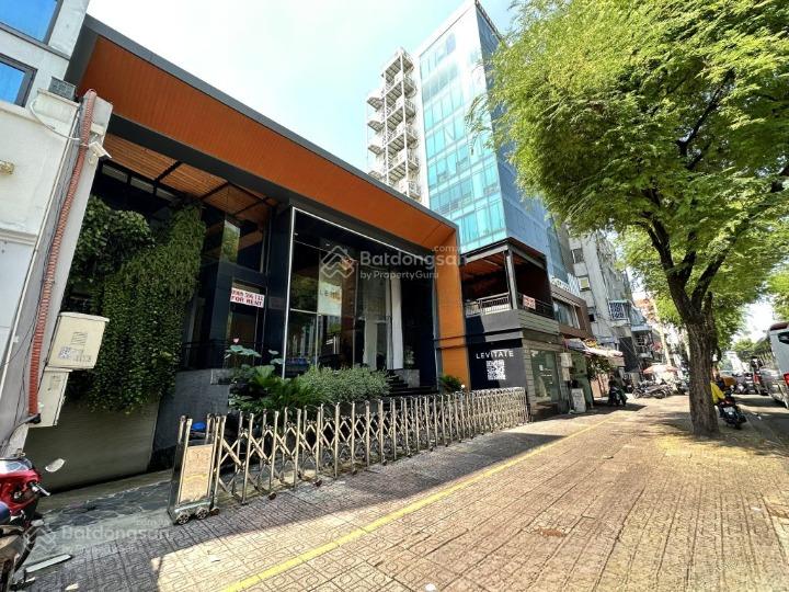 Cho thuê nhà mặt tiền võ văn tần, quận 3. dt 17x50m, 1 trệt, 2 lầu. dtsd 2.500m2