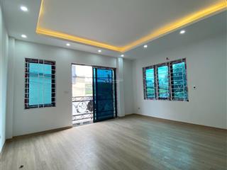 Nhà bắc từ liêm | 57m2 | 5 tầng | ô tô vào nhà | lô góc | giá 6.xx tỷ | thoáng mát