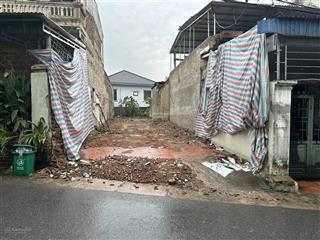 Đất mặt đường tân quang đối diện hồ xương rồng