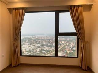 Hàng hiếm!! bán căn hộ 76m2 2 ngủ 2 vệ sinh giá chỉ 4,6 tỉ.