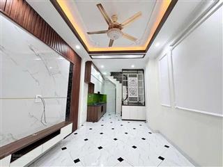 Siêu phẩm cổ nhuế, nhà mới đẹp ở ngay, ngõ thông, gần ô tô, 35m2*5t