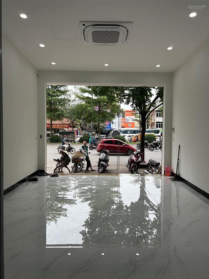 Rẻ nhất! bán nhà mp đa sỹ ,dân xây,thang máy, sổ nở hậu,58m2*5t,13tỷ5