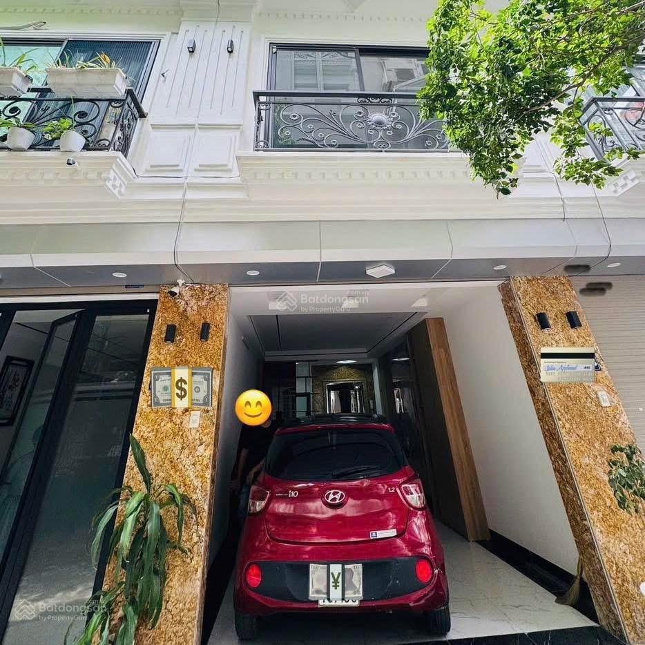 Tin thật ! bán nhà mp văn khê , ô tô ,kinh doanh, lô góc ,dt 50m2*5t