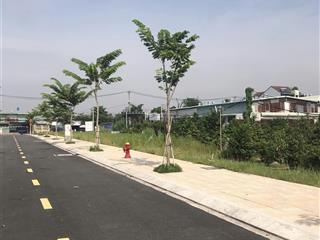 Bán 20 lô đất liền kề đường lê văn thịnh, bình trưng tây, quận 2, dt 90m2, giá 3 tỷ 900tr, sổ riêng