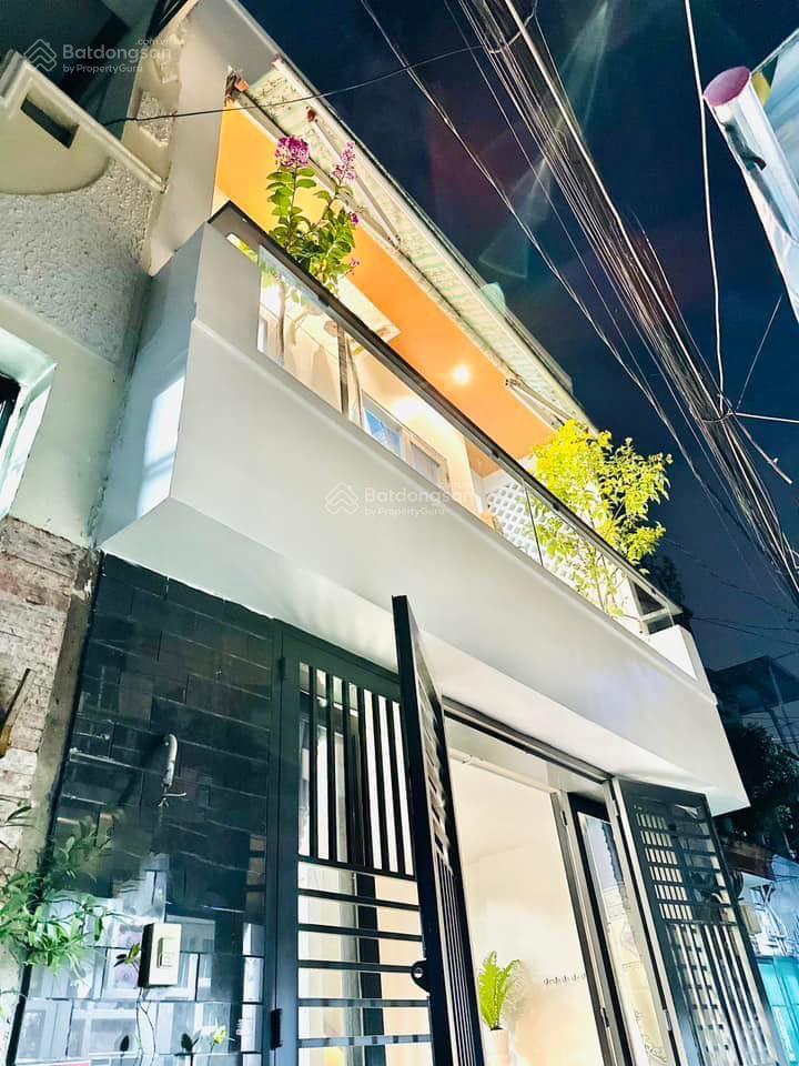 Siêu phẩm bán gấp nhà nguyễn chí thanh, p. 12, q5, dt 55m2, thuê 20 tr, giá 3 tỷ 500, sổ hồng riêng