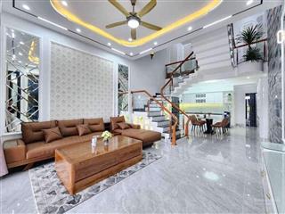 Bán nhà đang cho thuê 21 triệu tháng đ.trần quang diệu, quận 3. gần trường đh sư phạm cơ sở 2