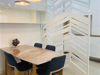 Chủ nhà gửi bán căn hộ 64m2 2pn 2vs vinhomes west point, giá nhỉnh 5tỷ full nội thất, sẵn slot ô tô