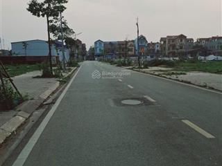 Bán đất đấu giá. khu vực sóng to. các bác tin e đi