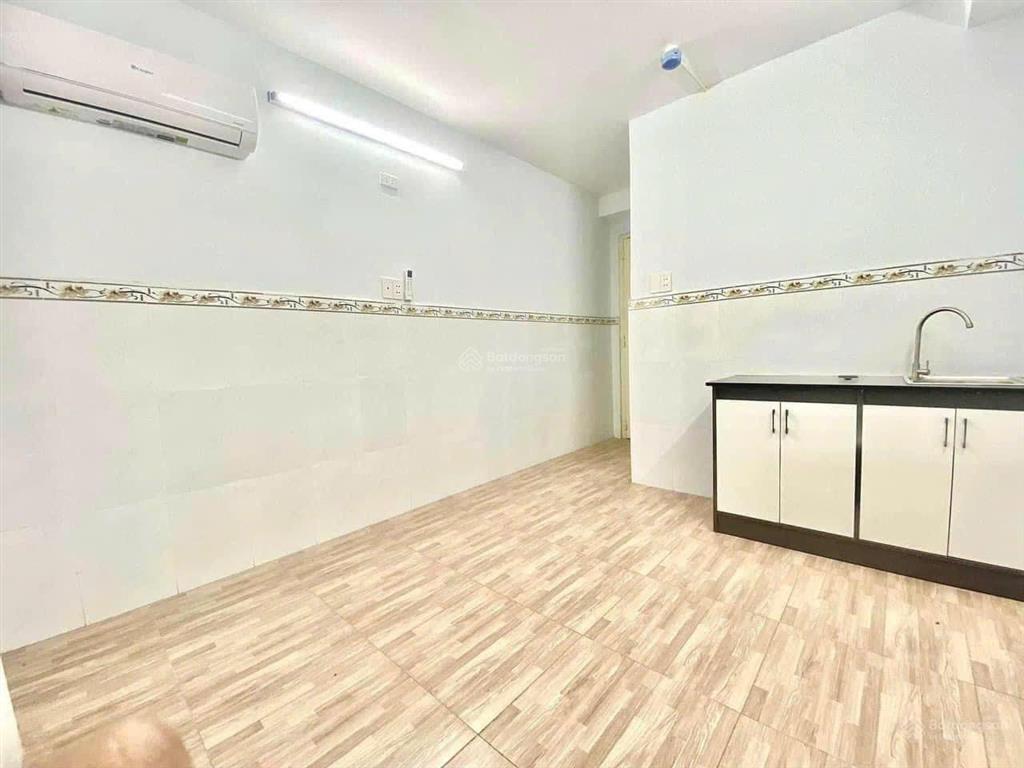 Cho thuê nhà trọ tại phạm văn chiêu, 3,1 triệu, 30m2