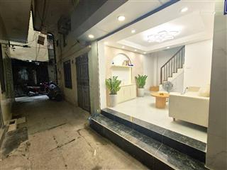 Ba đình 3 ngủ nhà đẹp  ngõ thông kinh doanh  5tầng  4,6 tỏi