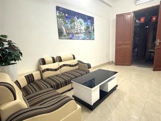 Nhà đẹp đầy đủ nội thất  lô góc  ngõ xe 3 gác đỗ cửa  50m ra đường ô tô chợ vĩnh phúc ngõ thông