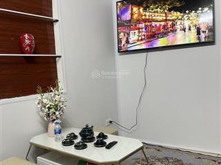 P. hồng hà  hiếm tầm tiền vừa miếng  ở luôn ô tô đỗ cổng  1,55 tỷ