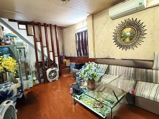 Nhà sẵn ở luôn. 2 tầng dân xây kcbt chắc chắn.
tầm giá hiếm không ai có  1.xx tỷ nhỏ xíu