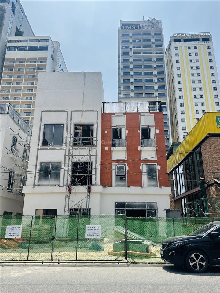Cho thuê nhà 4 tầng mt đường trần bạch đằng ngang 15m