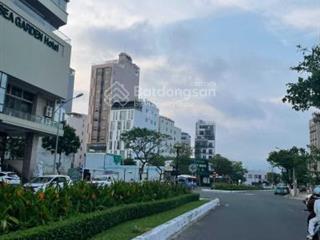 Chào bán nhà 2 tầng lô góc ngã tư 2 mt lê văn quý, vị trí gần phạm văn đồng , biển mỹ khê