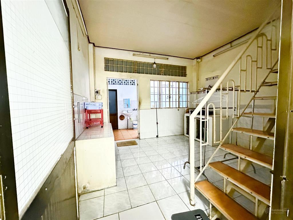 Nhà tân phú giá bình tân cho đầu tư.