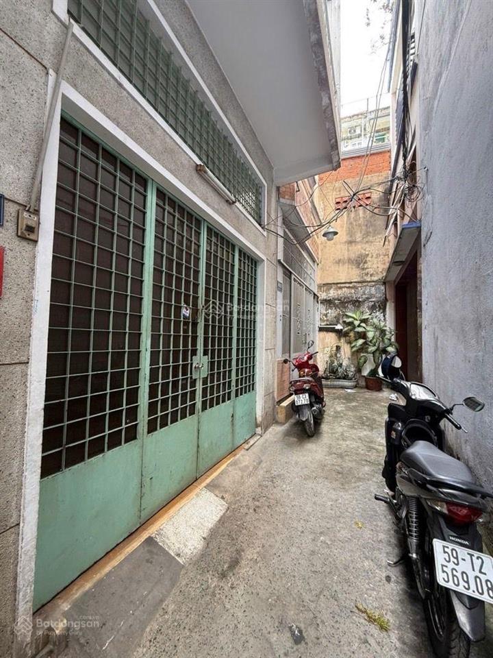 Quận 1 giá quận 11 chủ ở lâu đời