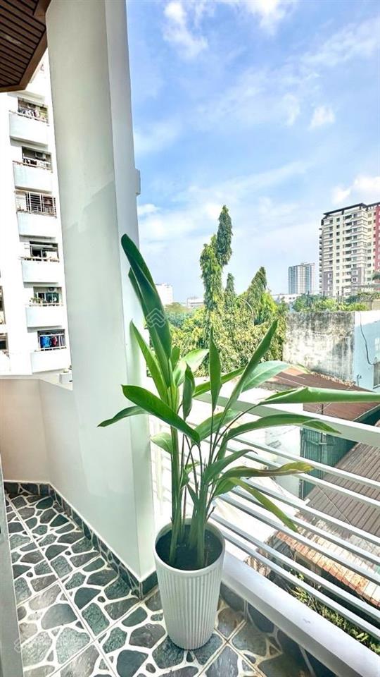 Ngộp bán gấp nhà hẻm 5m chợ vải phú thọ hòa