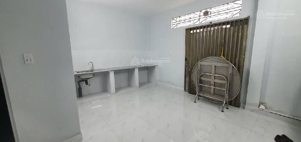 Bán nhà mặt tiền quận 11 ngang 4,8m dài 12m giá êm