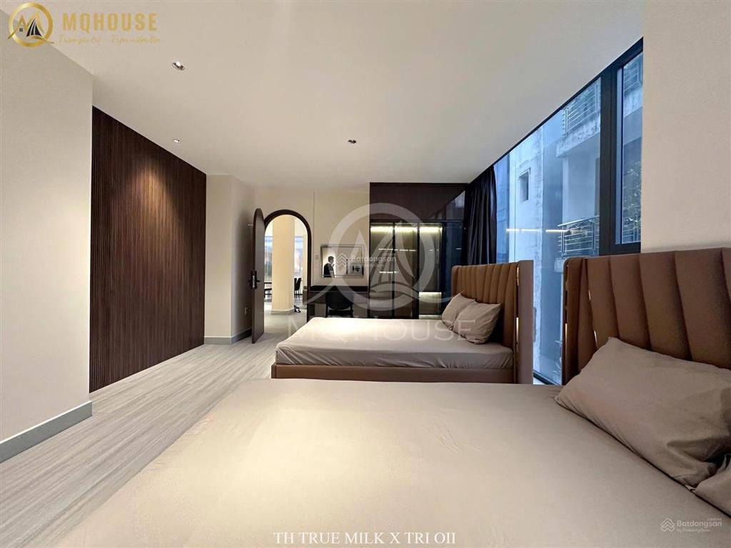 Cho thuê căn hộ 2pn 2wc rộng 200m2 được trang bị full nội thất cao cấp nhất hiện nay