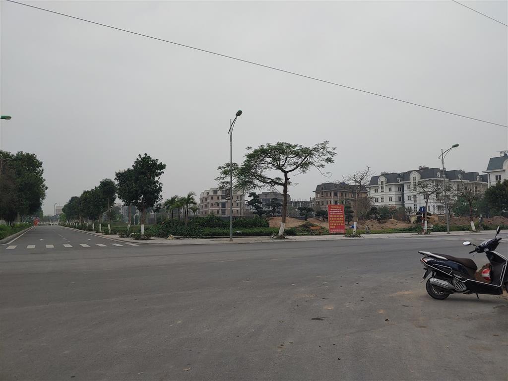 BÁN BIỆT THỰ VIEW CÔNG VIÊN NV10 162M2 KHU LIDECO (0915458886)