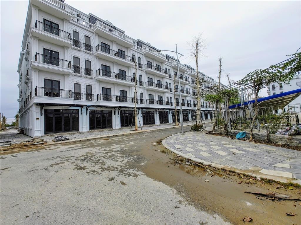CẦN THANH KHOẢN LIỀN KỀ MẶT TRƯỜNG MẦM NON KĐT ĐÔNG DƯƠNG RESIDENCE – ĐỨC THƯỢNG
