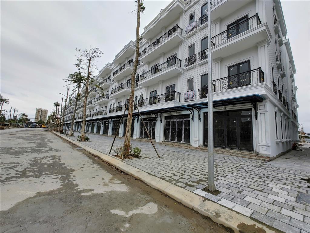 ĐẦU TƯ SINH LỜI LIỀN KỀ 5 ĐƯỜNG 12M KĐT ĐÔNG DƯƠNG RESIDENCE – ĐỨC THƯỢNG (0915458886)