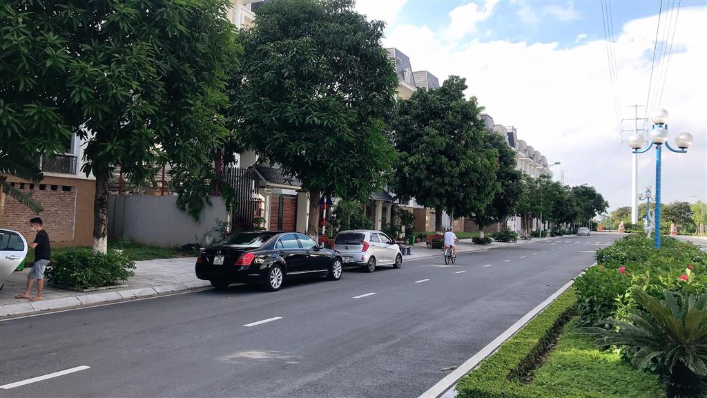 BÁN BIỆT THỰ 162M2 NV10 HƯỚNG TÂY NAM KĐT LIDECO (0915458886)