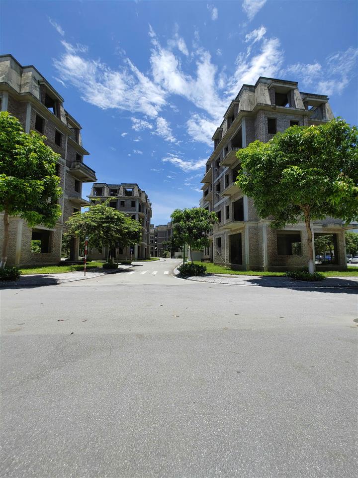 BIỆT THỰ NV19, VIEW 2 SANG CIENCO5 , HƯỚNG ĐB KĐT LIDECO (0915458886)