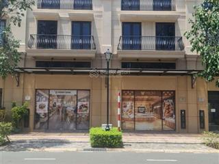 Bán gấp trong tháng shophouse 2 mặt tiền đường 22m view kênh dự án waterpoint bến lức long an