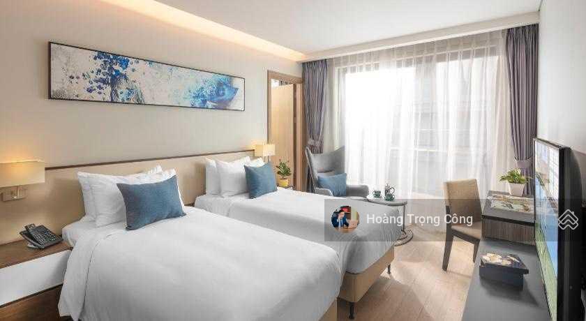 Bán căn icon40 á hậu 2pn 2vs 73m2, giá 3,5x tỷ, tầng trung view hồ và biển, nhạc nước