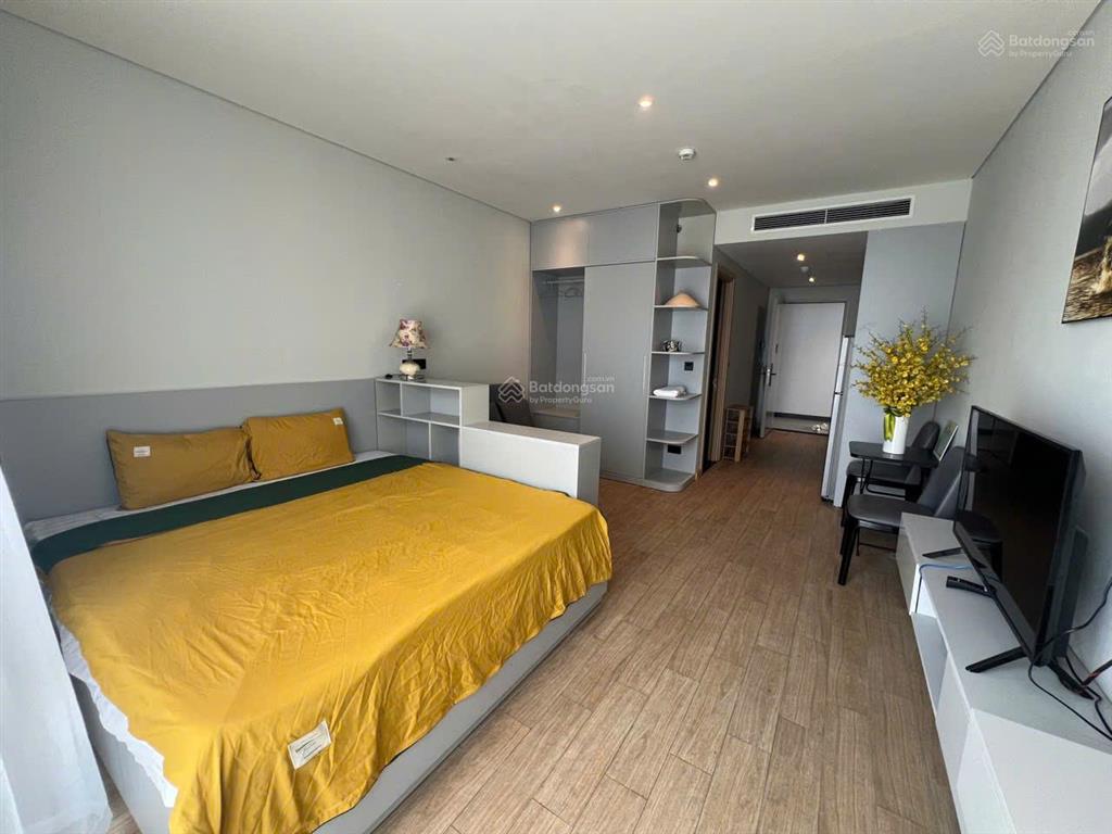 Bán căn stu 41m², tầng cao view chính biển hướng đn giá tốt thị trường. bàn giao full nội thất