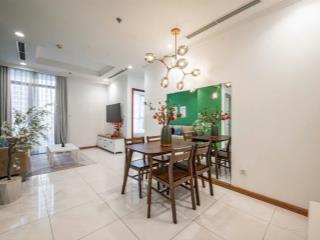 Căn hộ urban green 68m2 giá 2 tỷ 180 2pn 2wc