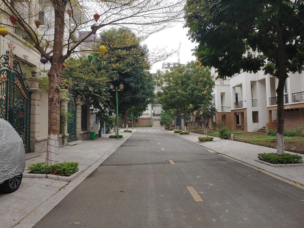 CHỦ NHÀ GỬI BÁN LIỀN BTSL 227M2 MẶT ĐƯỜNG 12M TẠI LIDECO (0915458886)