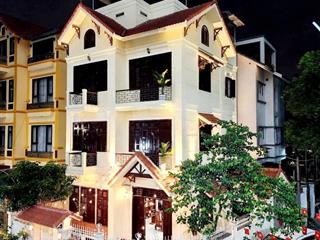 Bán biệt thự thiên hiền, mỹ đình nam từ liêm  lô góc vỉa hè nội thất đẳng cấp siêu hiếm 40.5 tỷ