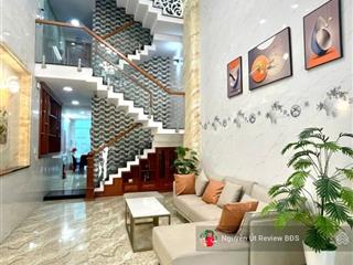 Mặt tiền tương lai  6 tầng thang máy  dòng tiền hơn 20 triệu/tháng , giá 8.2 tỷ