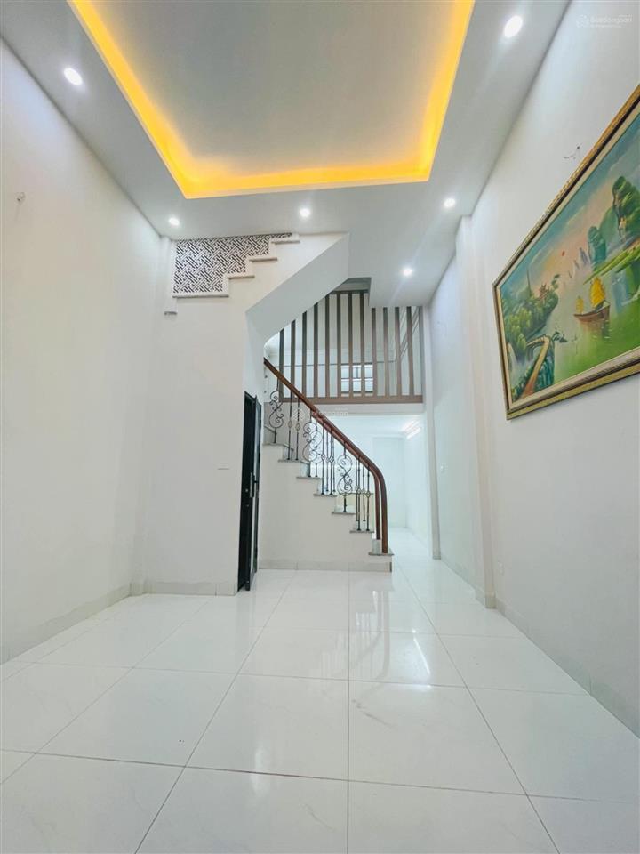 Ngõ nông, lạc long quân, cầu giấy, 32m2, 5 tầng giá nhỉnh 7 tỷ