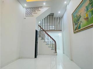 Ngõ nông, lạc long quân, cầu giấy, 32m2, 5 tâng  giá nhỉnh 7 tỷ