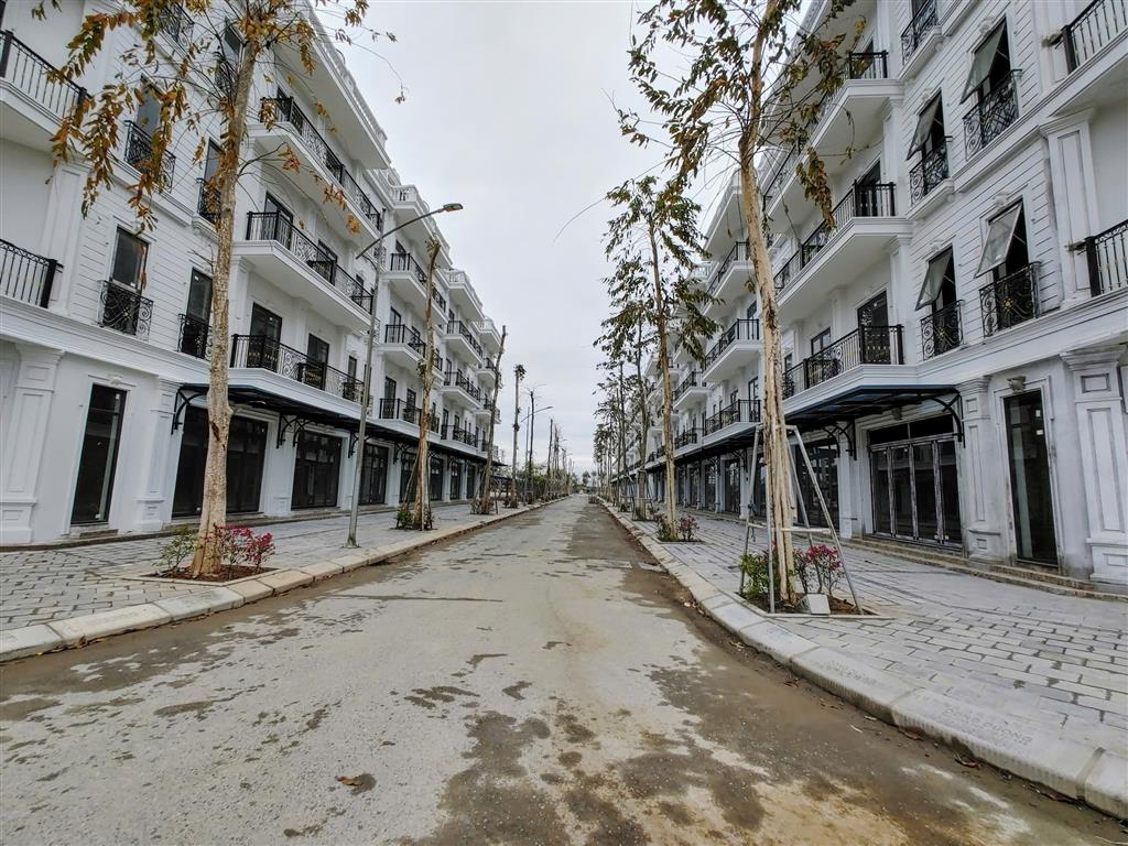 LIỀN KỀ 80M2, HƯỚNG ĐN, LK5 KĐT ĐÔNG DƯƠNG RESIDENCE – ĐỨC THƯỢNG  (0915458886)