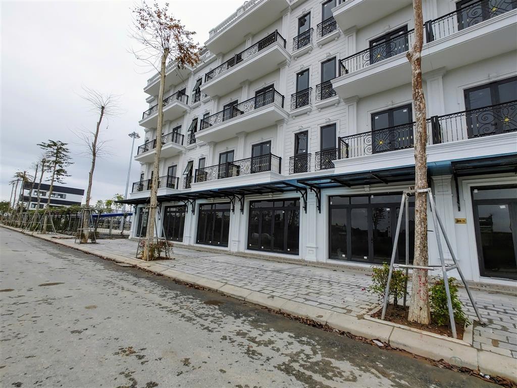 CHỦ NHÀ CẦN THÀNH KHOẢN LIỀN KỀ 1 HƯỚNG TÂY NAM KĐT ĐÔNG DƯƠNG RESIDENCE (0915458886)
