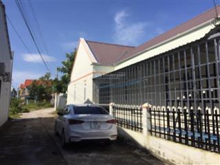 Cho thuê nhà cây thông trong 2pn máy lạnh + giường