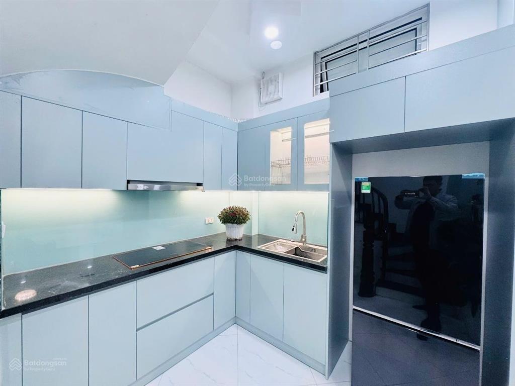17,9 tỷ hàng hiếm phân lô quân đội lê trọng tấn 50m2 ô tô dừng đỗ mặt tiền 4m