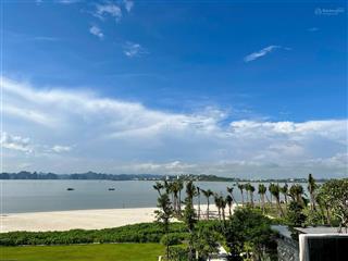 Bán căn góc 3 phòng ngủ  mặt biển bãi cháy  nội thất 5 sao  115m2  giá 8,7 tỷ.