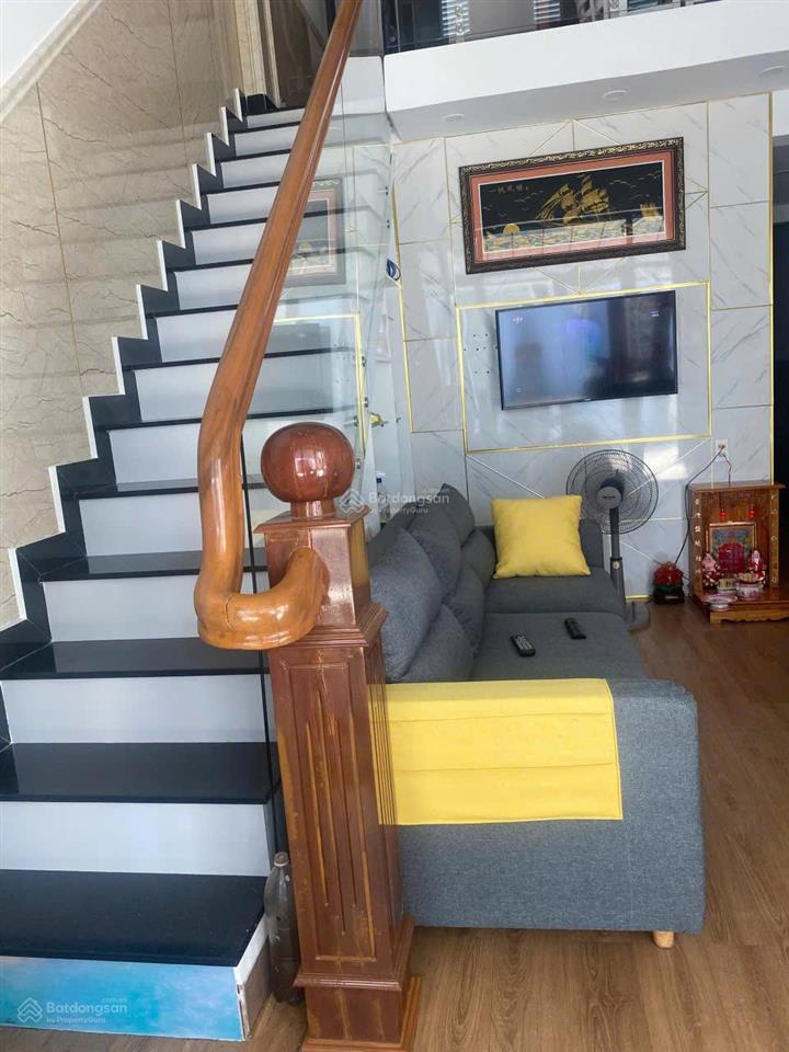 Bán nhà gần biển44m22tầng2pnôtô 7mhòn xệnvĩnh hoànha trangchỉ 2ty7