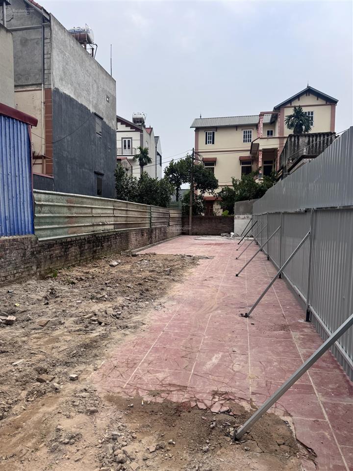 Bán đất tại xã mê linh, huyện mê linh, hà nội, giá siêu hời, 52tr/1m2. vuông vắn nở hậu 5m