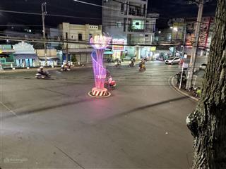 Nhà mặt tiền vòng xoay trần hưng đạo  nguyễn sinh sắc. khu trung tâm tp sa đéc
