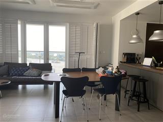 Căn hộ 2 ban công tầng cao view sông cực mát, layout vuông vức tại đảo kim cương, xem nhà 24/7