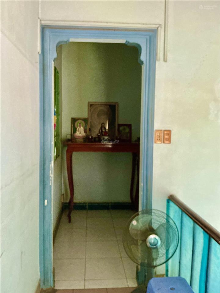 Bán nhà 3 tầng, chỉ 6,2tỷ dt 6,5x19,5m  100m2 mt đường số 7, hbp ql13, ô tô tránh